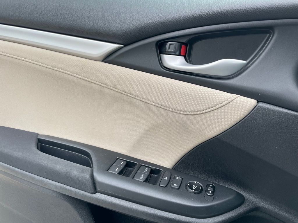 2017 Honda Civic EX - ONE OWNER / CLEAN CARFAX