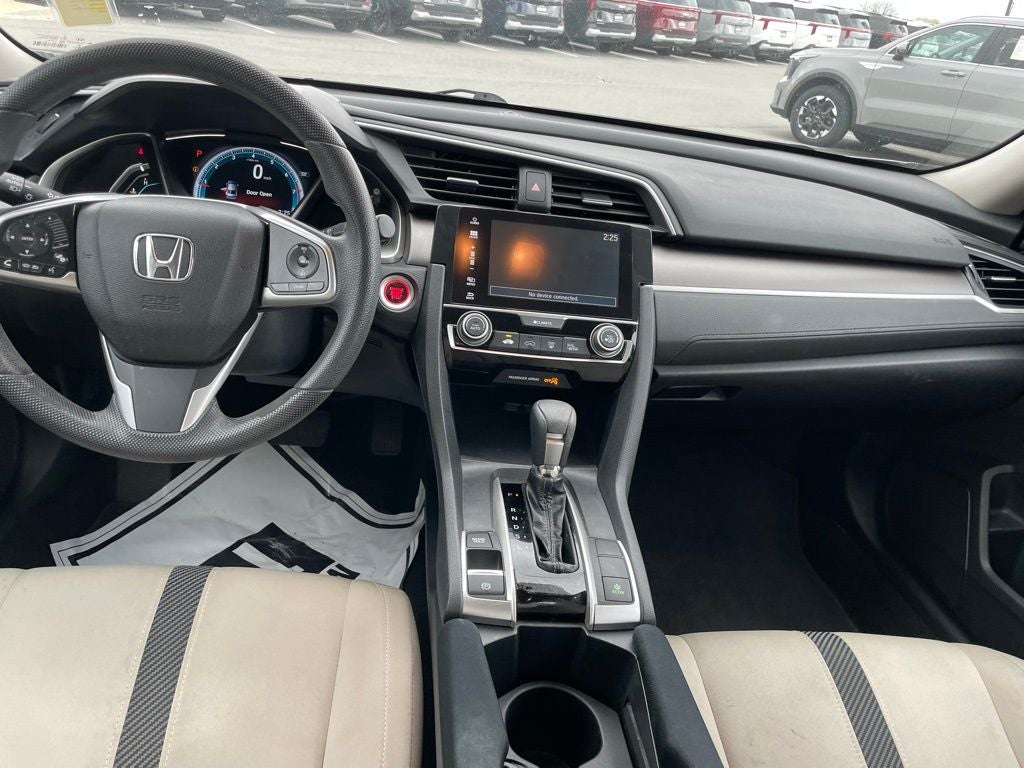 2017 Honda Civic EX - ONE OWNER / CLEAN CARFAX