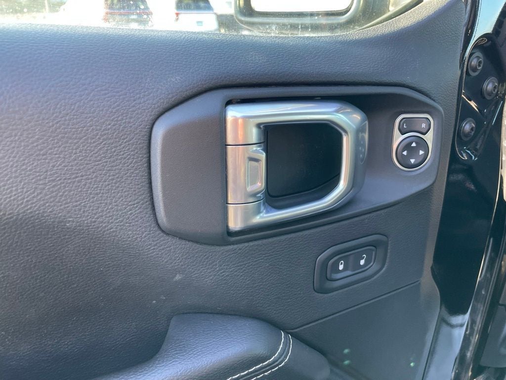 2021 Jeep Wrangler Unlimited Sahara - APPLE CARPLAY / HARD TOP