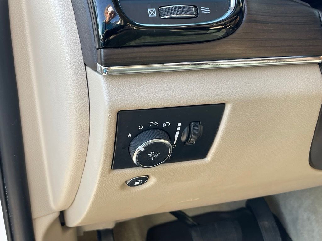 2019 Jeep Grand Cherokee Overland - PANORAMIC SUNROOF / POWER LIFTGATE