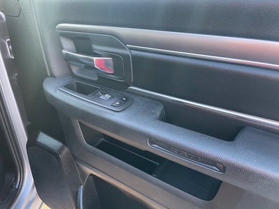 2022 RAM 1500 Classic Warlock - REMOTE START / APPLE CARPLAY