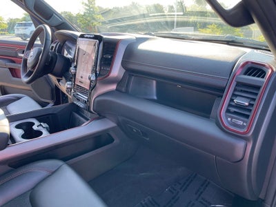 2026 RAM 1500 Rebel - POWER ADJUSTABLE PEDALS / POWER TAILGATE