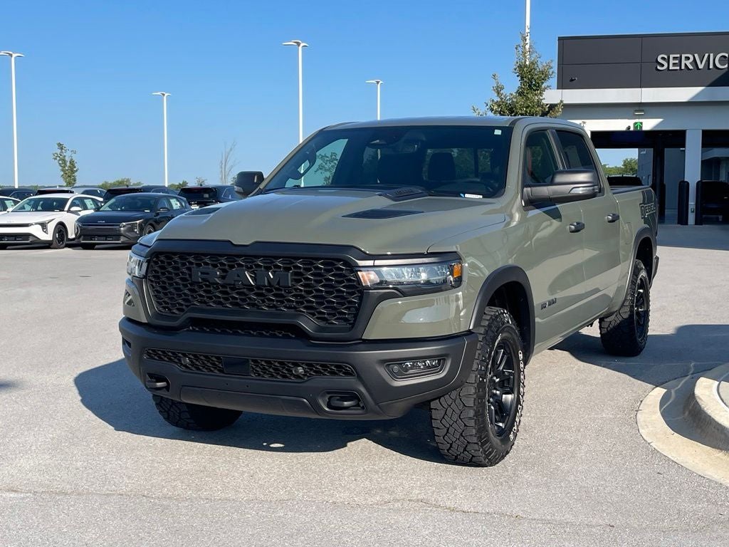 2026 RAM 1500 Rebel - POWER ADJUSTABLE PEDALS / POWER TAILGATE