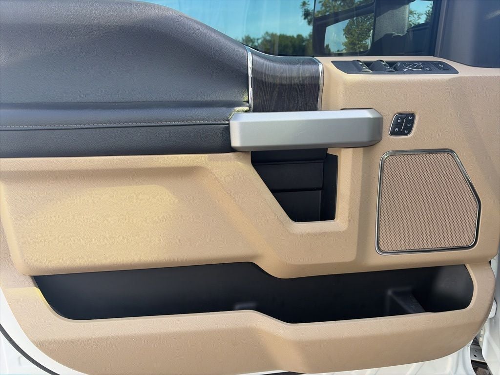 2020 Ford F-250SD Lariat - LARIAT ULTIMATE PKG / REMOTE START