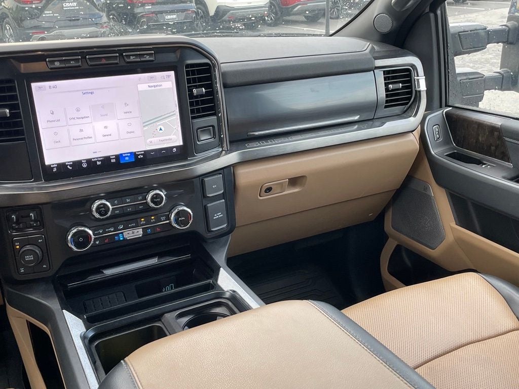 2023 Ford F-350SD Lariat - 6.7 LARIAT / POWER RUNNING BOARDS
