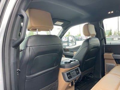2023 Ford F-350SD Lariat - 6.7 LARIAT / POWER RUNNING BOARDS