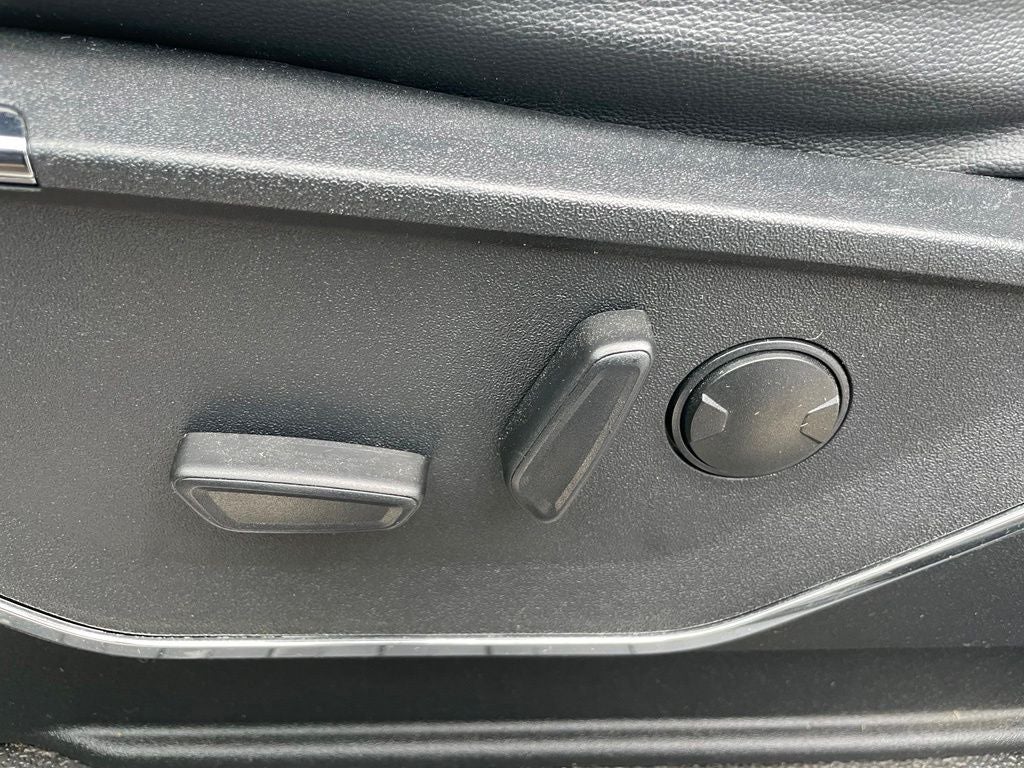 2023 Ford F-350SD Lariat - 6.7 LARIAT / POWER RUNNING BOARDS