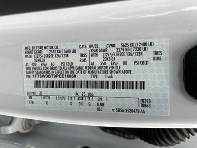 2023 Ford F-350SD Lariat - 6.7 LARIAT / POWER RUNNING BOARDS