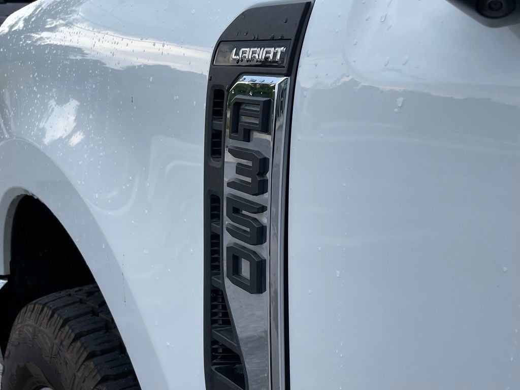 2023 Ford F-350SD Lariat - 6.7 LARIAT / POWER RUNNING BOARDS
