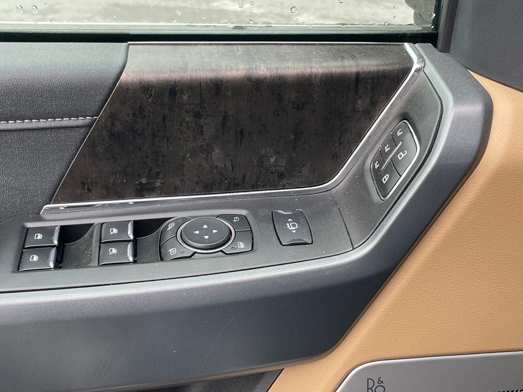 2023 Ford F-350SD Lariat - 6.7 LARIAT / POWER RUNNING BOARDS