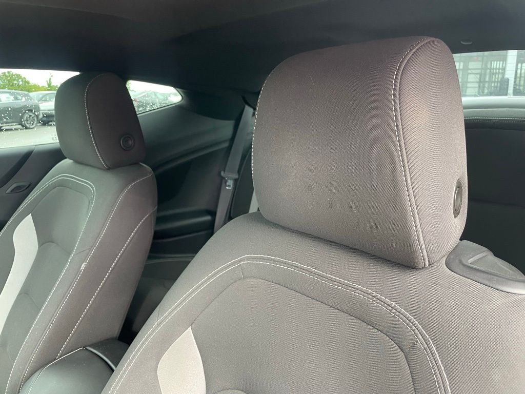 2021 Chevrolet Camaro LT1 - BOSE PREMIUM SOUND / V8