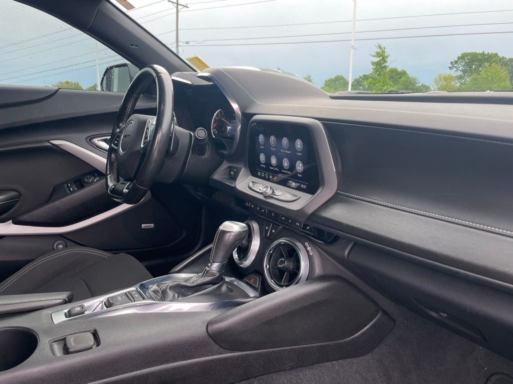2021 Chevrolet Camaro LT1 - BOSE PREMIUM SOUND / V8
