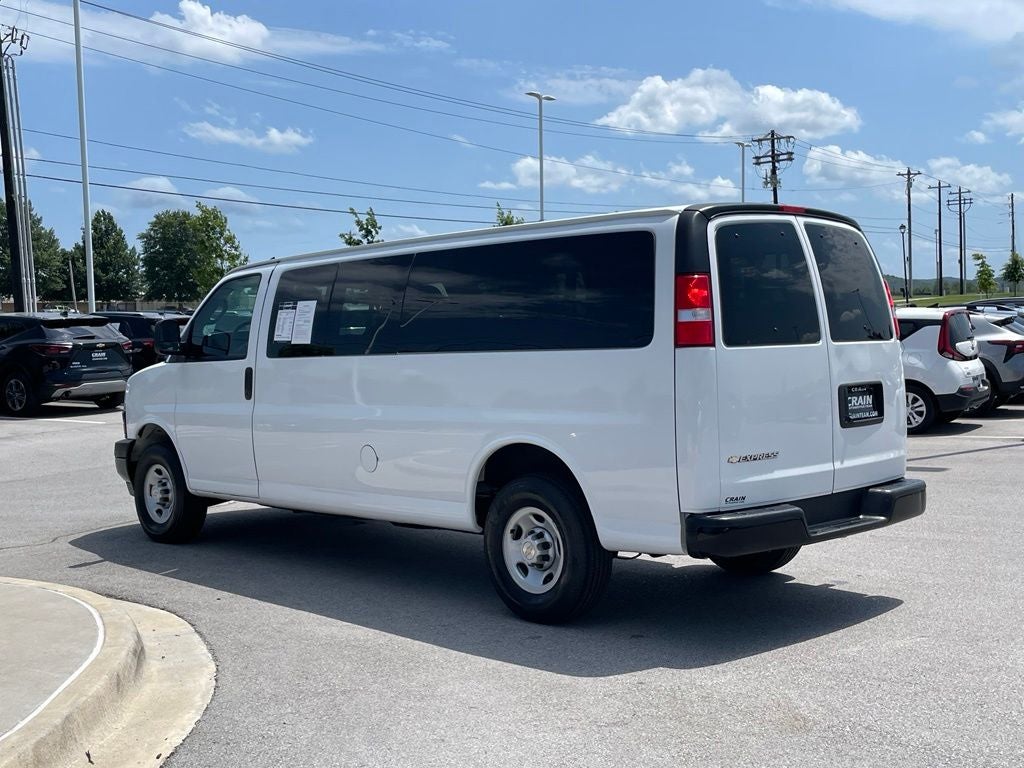 2024 Chevrolet Express 3500 LS Passenger
