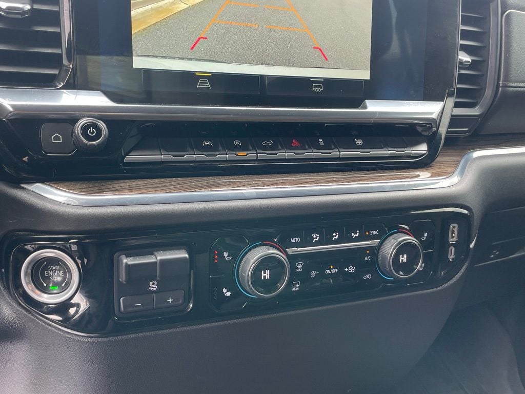 2024 Chevrolet Silverado 1500 LT LT1