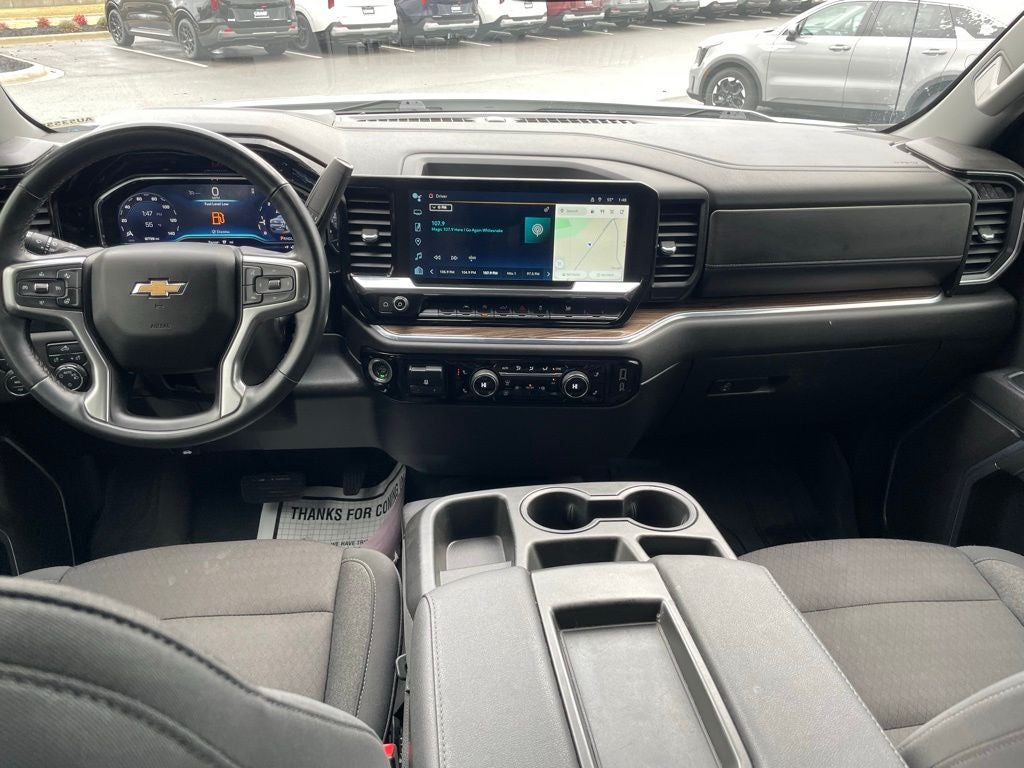 2024 Chevrolet Silverado 1500 LT LT1