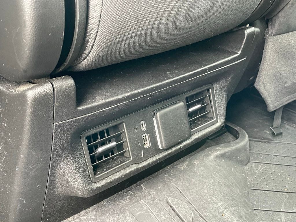 2024 Chevrolet Silverado 1500 LT LT1