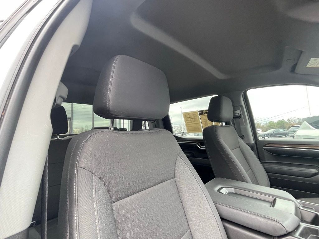 2024 Chevrolet Silverado 1500 LT LT1