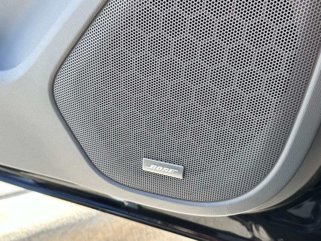 2020 GMC Acadia SLT - ONE OWNER / 7 PASSENGER