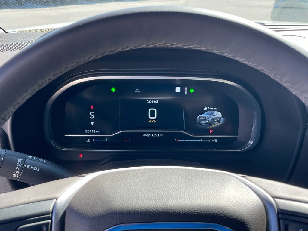 2023 GMC Yukon SLT - DUAL-PANE SUNROOF / HD SURROUND VISION