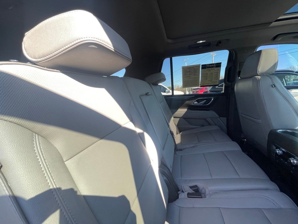 2023 GMC Yukon SLT - DUAL-PANE SUNROOF / HD SURROUND VISION