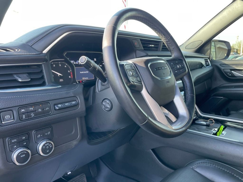 2021 GMC Yukon XL Denali - ONE OWNER / PANORAMIC SUNROOF