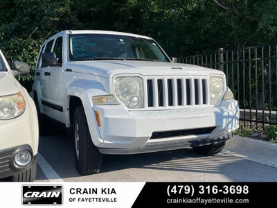 2011 Jeep Liberty Sport - V6 / CD PLAYER
