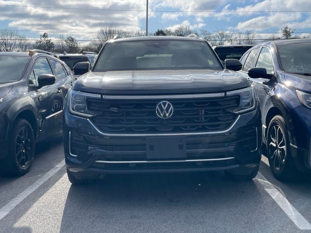 2024 Volkswagen Atlas 2.0T SEL Premium R-Line