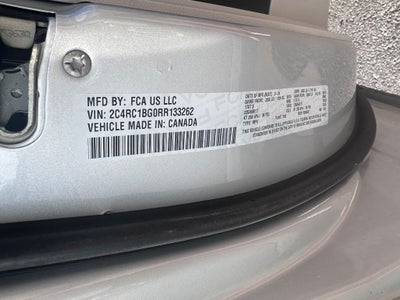 2024 Chrysler Pacifica Touring L - POWER LIFTGATE / DRIVER SEAT MEMORY