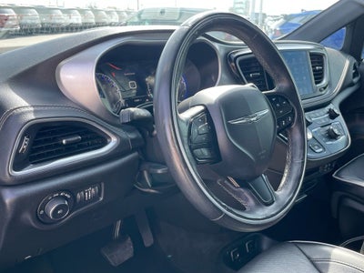 2018 Chrysler Pacifica Limited - S APPEARANCE PKG / ADAPTIVE CRUISE