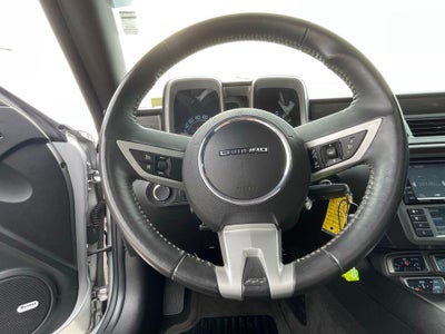 2011 Chevrolet Camaro SS 2SS - LOW MILEAGE / SUNROOF