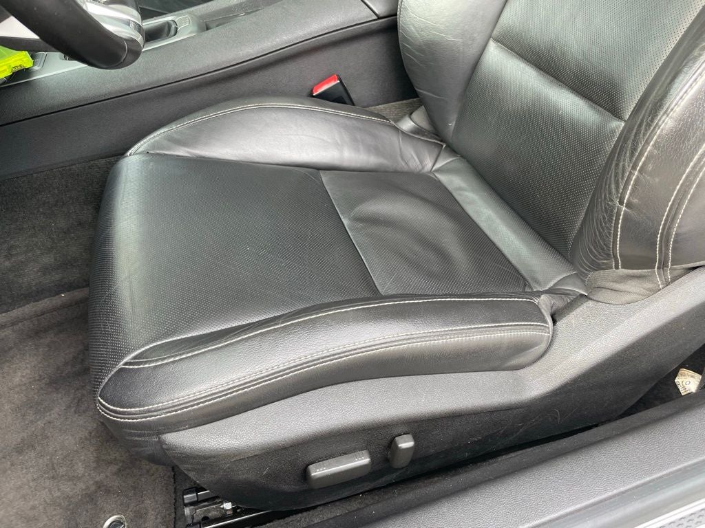 2011 Chevrolet Camaro SS 2SS - LOW MILEAGE / SUNROOF