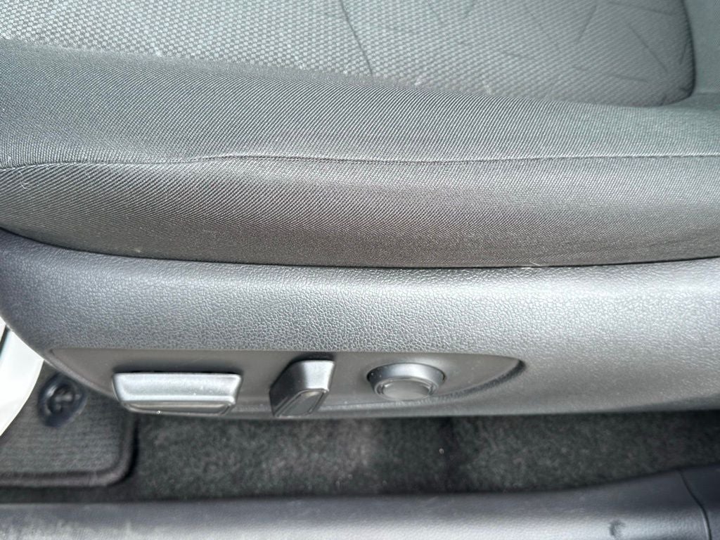 2024 Toyota RAV4 XLE - RADAR CRUISE CONTROL / WIRELESS CARPLAY