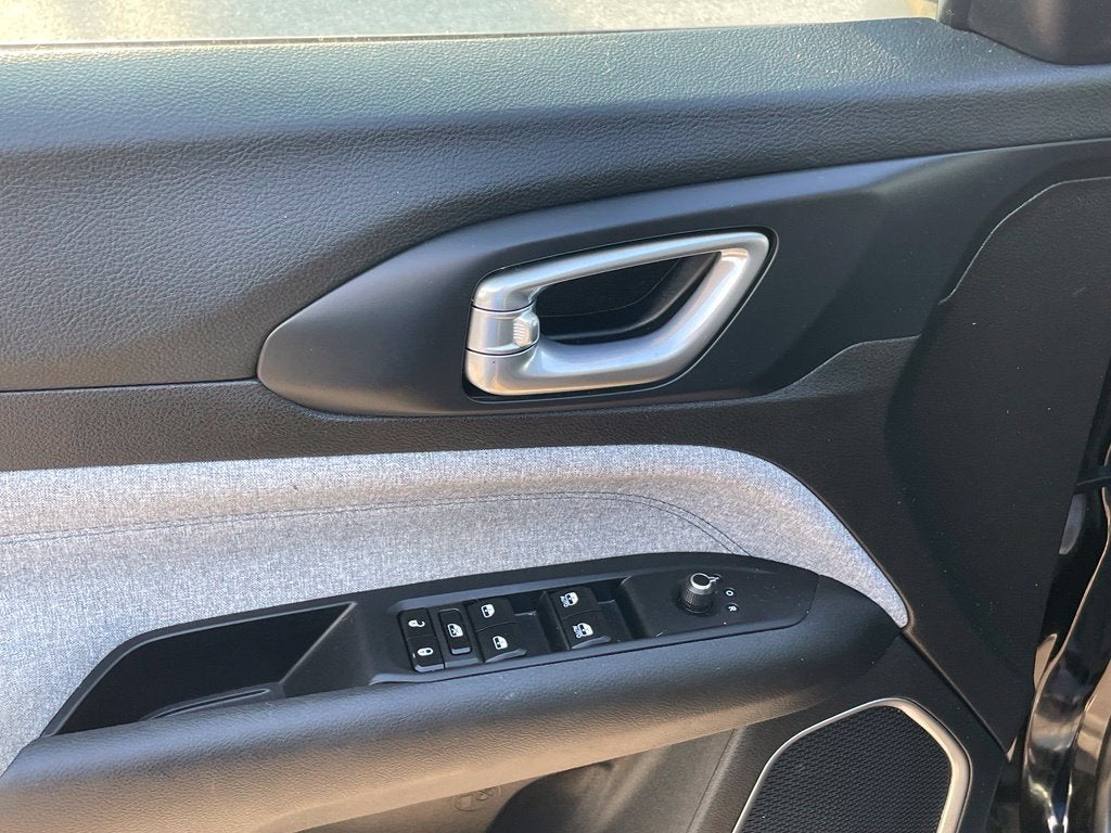 2025 Jeep Compass Sport - APPLE CARPLAY / PUSH BUTTON START
