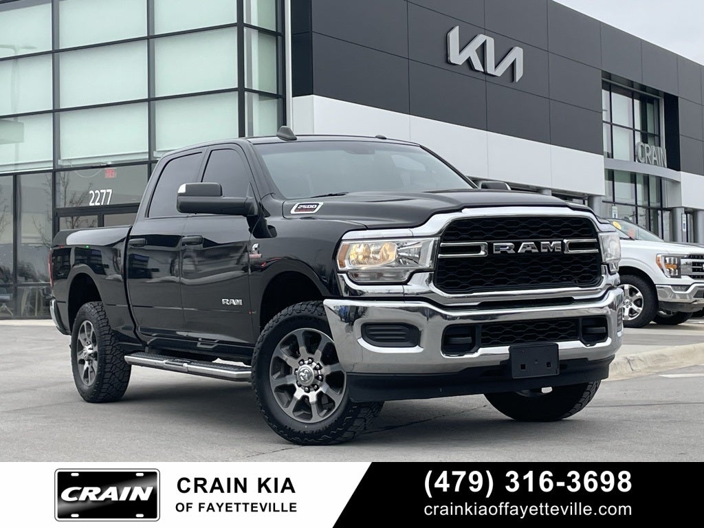 2022 RAM 2500 Tradesman - 5TH WHEEL TOWING PREP / REAR POWER SLIDING WINDO