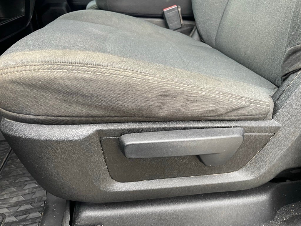 2022 RAM 2500 Tradesman - 5TH WHEEL TOWING PREP / REAR POWER SLIDING WINDO