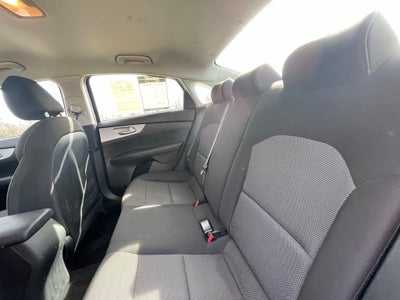 2024 Kia Forte LXS - KIA CERTIFIED / APPLE CARPLAY