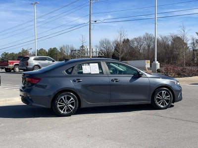 2024 Kia Forte LXS - KIA CERTIFIED / APPLE CARPLAY
