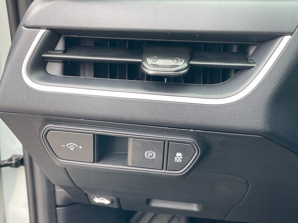 2025 Kia K4 LXS - KIA CERTIFIED / 39 MPG HWY