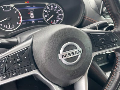 2022 Nissan Sentra SR - 37 MPG / BLIND SPOT WARNING