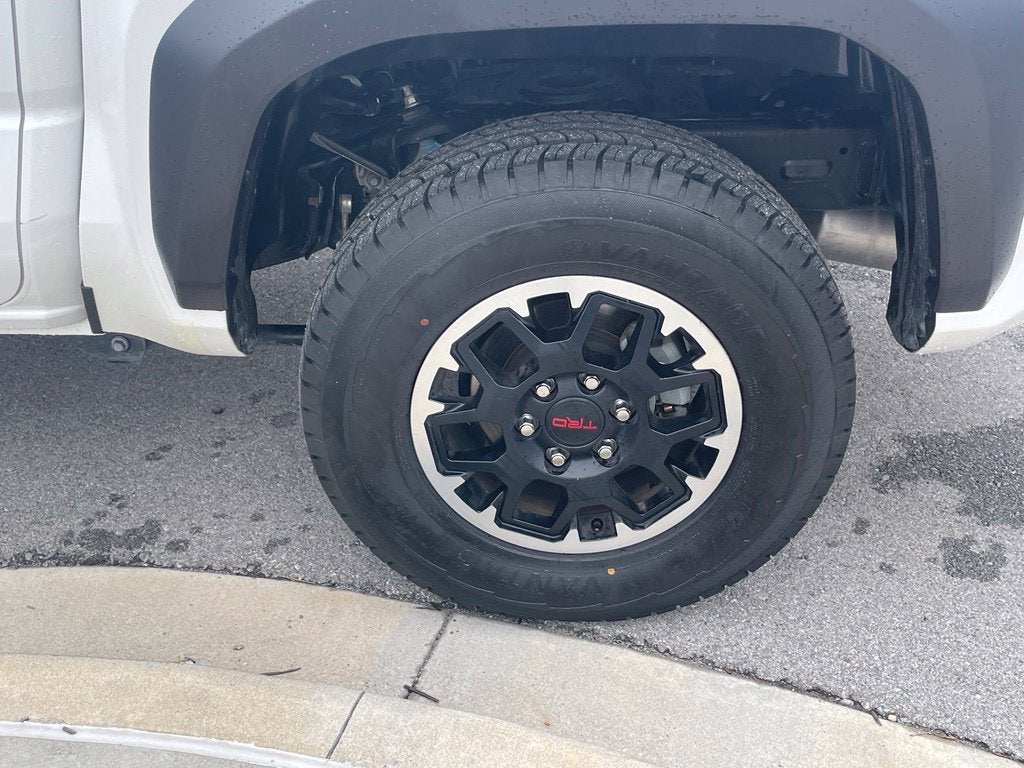 2025 Toyota Tacoma TRD Off-Road - RADAR CRUISE / PUSH BUTTON START