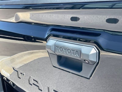 2024 Toyota Tacoma TRD Off-Road - WIRELESS CARPLAY / TONNEAU COVER