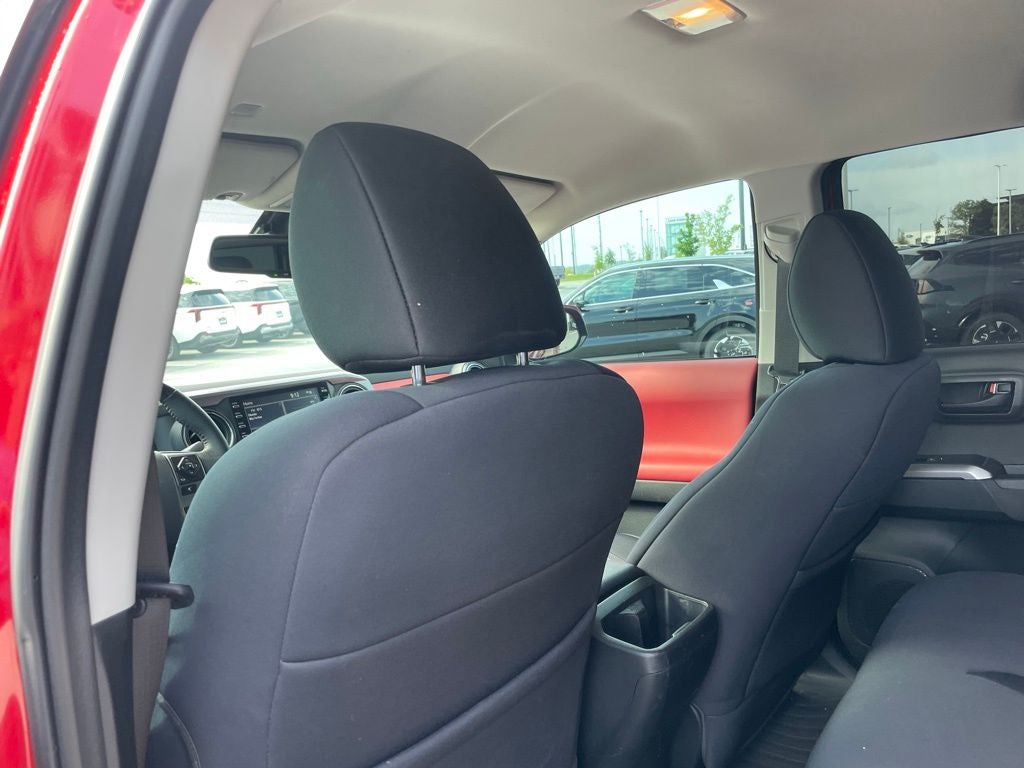 2023 Toyota Tacoma SR5 V6 - APPLE CARPLAY / LANE KEEP ASSIST