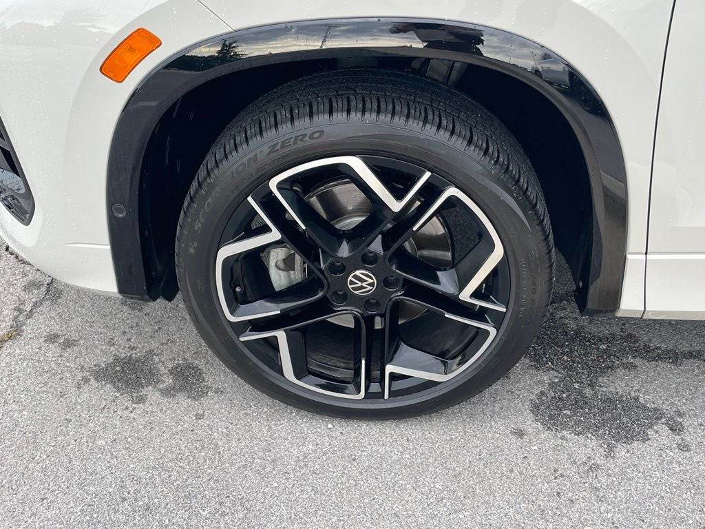 2026 Volkswagen Tiguan 2.0T SEL R-Line Turbo