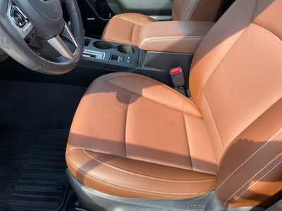 2017 Subaru Outback 2.5i Touring - MEMORY SEATS / CD PLAYER