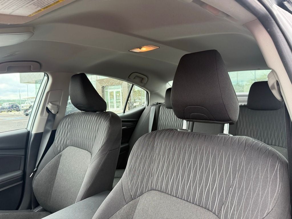 2025 Toyota Camry LE - 53 MPG / APPLE CARPLAY
