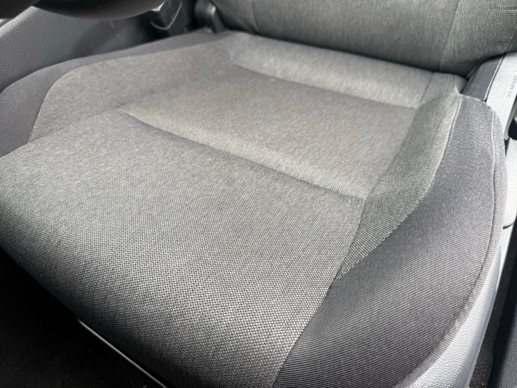 2025 Toyota Camry LE - 53 MPG / APPLE CARPLAY