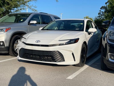 2025 Toyota Camry LE - 53 MPG / APPLE CARPLAY