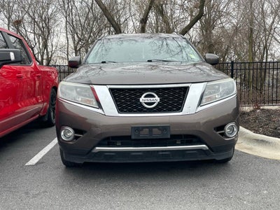 2015 Nissan Pathfinder SV