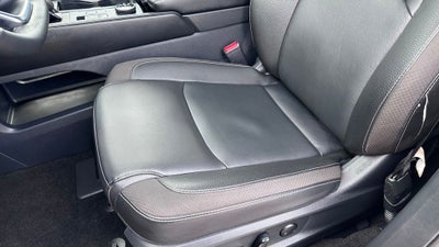 2024 Nissan Pathfinder SL - POWER LIFTGATE / WIRELSS CHARGER