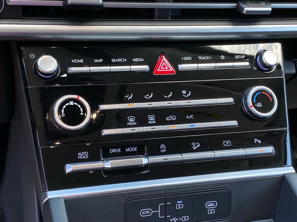2025 Hyundai Santa Fe SE - POWER LIFTGATE / THIRD ROW